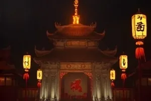《午夜面包房》凌晨烤箱灯光